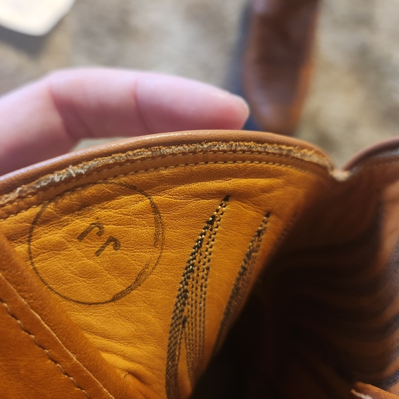 Vintage Tony Lama Brown Western Heeled Boots Size 7 - Picture 8 of 11